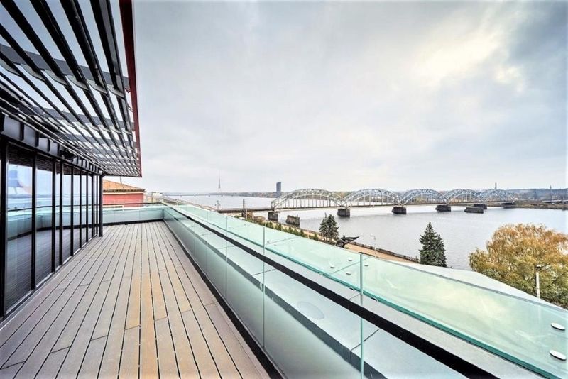Wellton Riverside Spa Hotel - Image 5