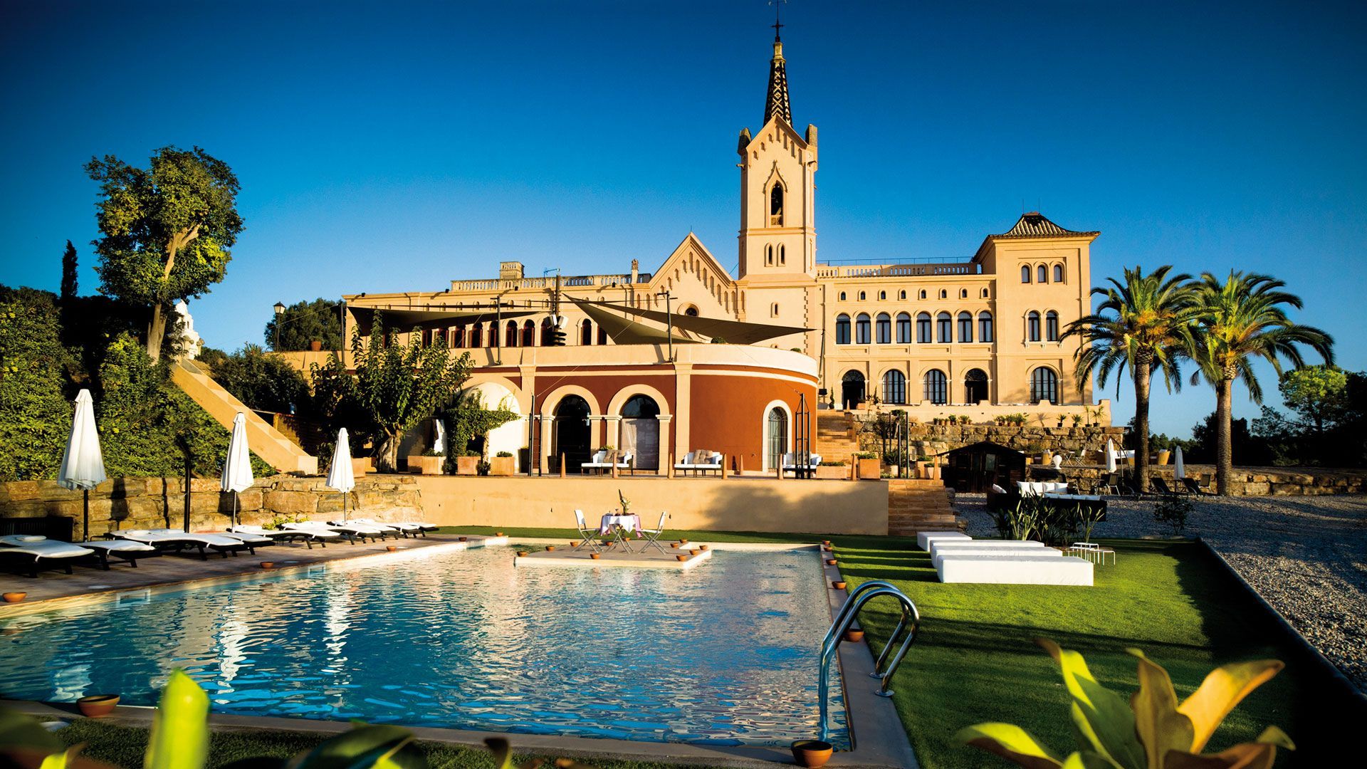Sant Pere del Bosc den smukke facade