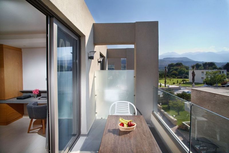 Anna's House Apartments - Image 7