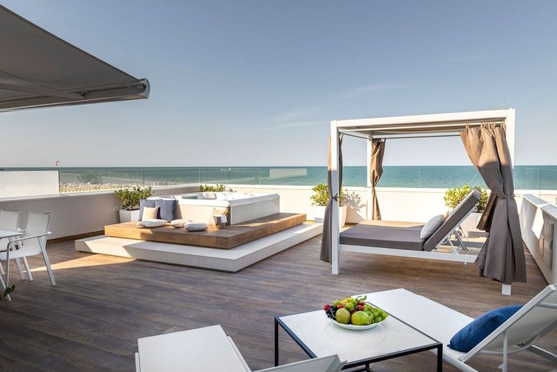 Litoraneo Suite Hotel - Image 2