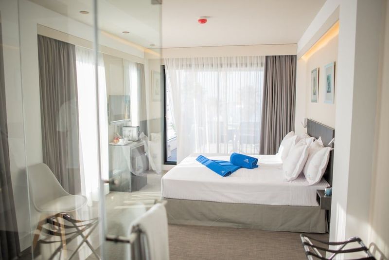 Pena Parda Bay Hotel - Image 4