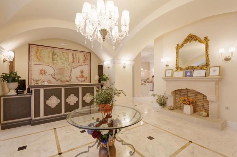 Ionia Suites - Image 9