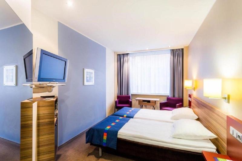Park Inn by Radisson Central Tallinn - Image 7