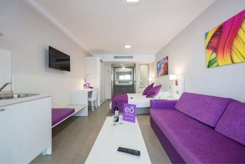 eo Hotel Corona Cedral - Image 4
