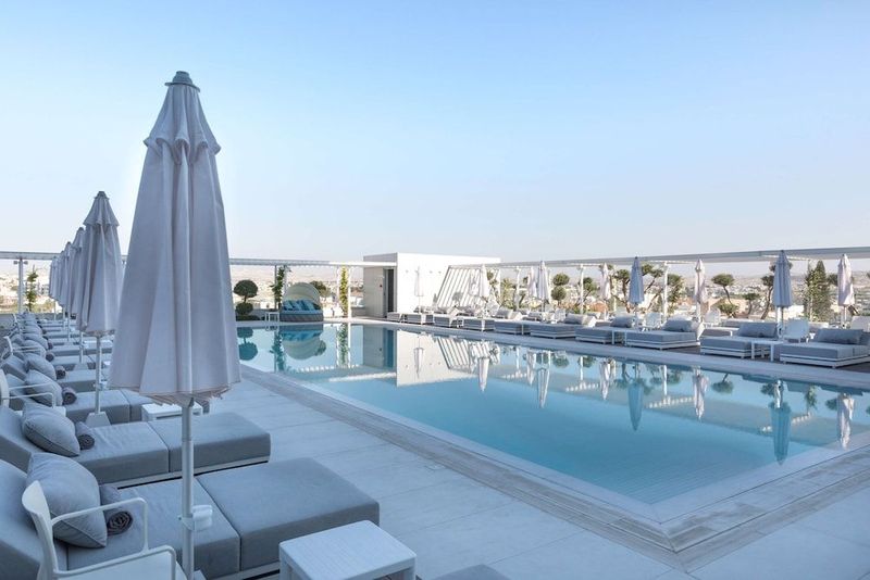 Radisson Blu Hotel Larnaca - Image 2