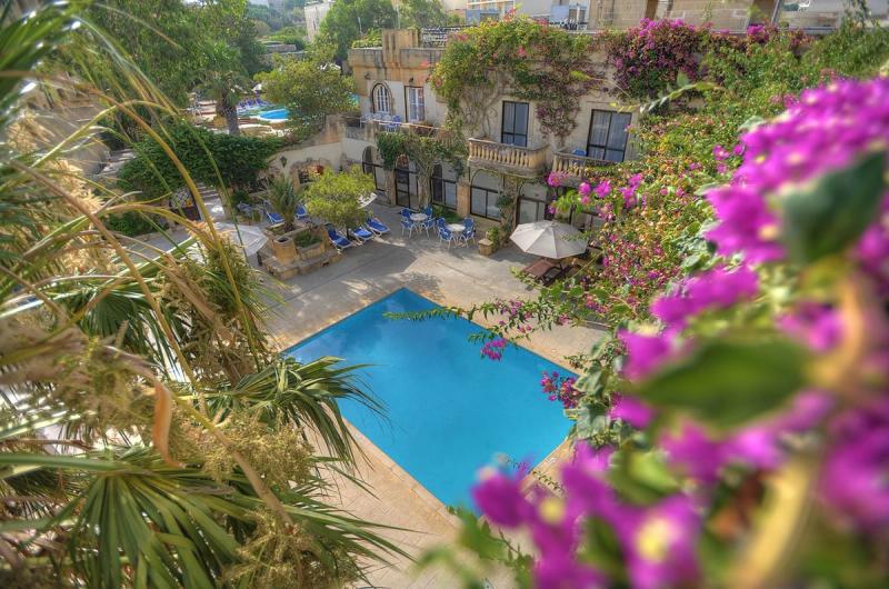 Cornucopia Hotel - Image 5