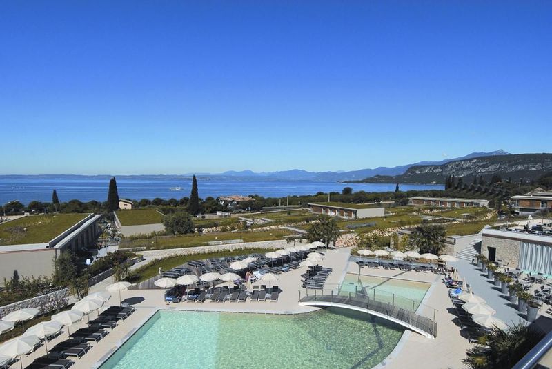 Parc Hotel Germano Suites - Image 9