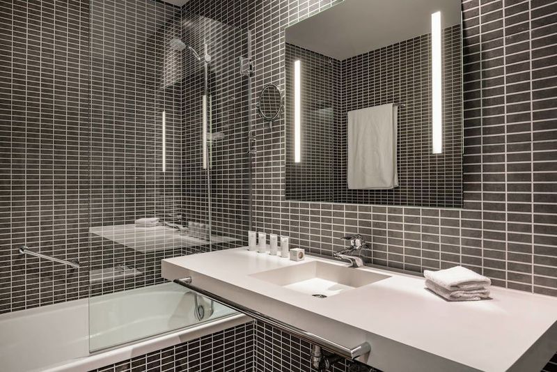 AC Hotel Alicante by Marriott - Image 6