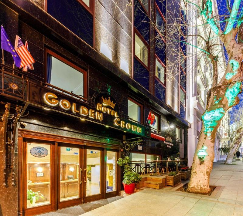 Golden Crown Hotel - Image 1