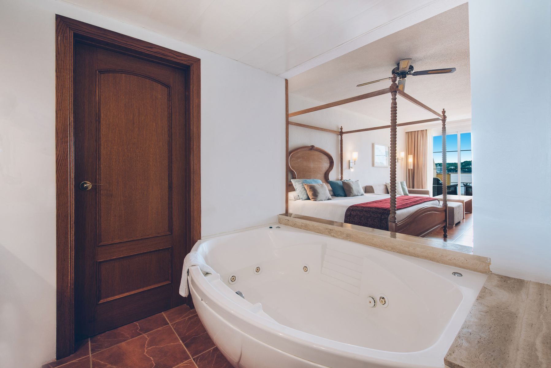 Iberostar Selection Jardin del Sol Suites - Image 4