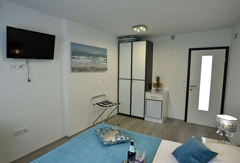 Kuzma Rooms - Image 10