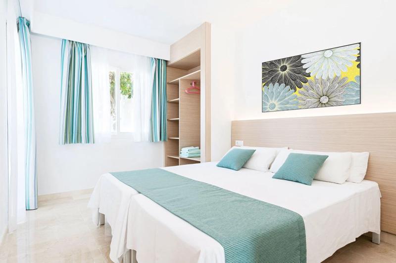 A10 Solecito Apartments - Image 3