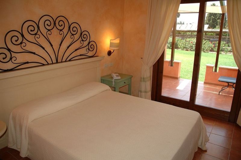 Lantana Hotel & Resort - Image 5
