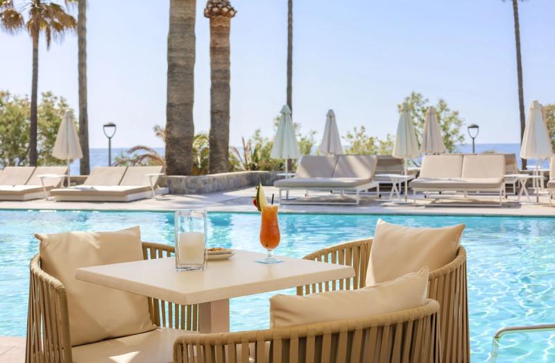 Marins Suites Hotel - Image 3