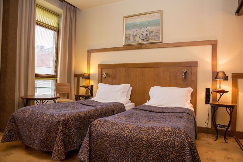 Best Western Santakos Hotel - Image 2