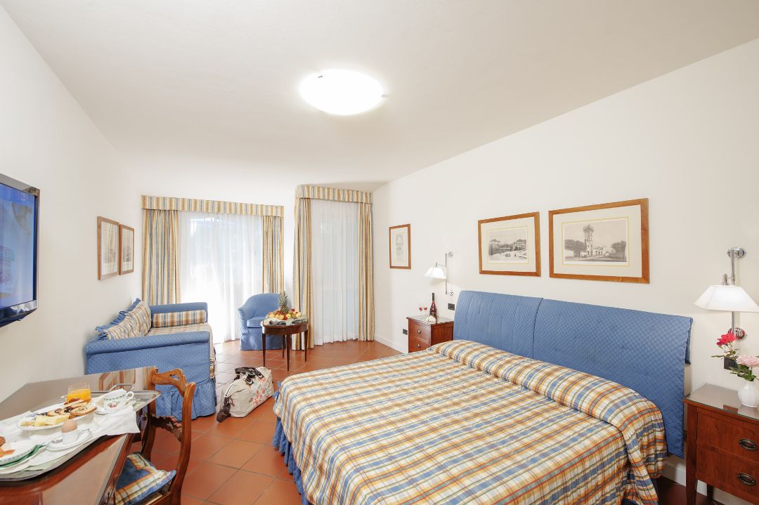 Hotel Garden - Image 6