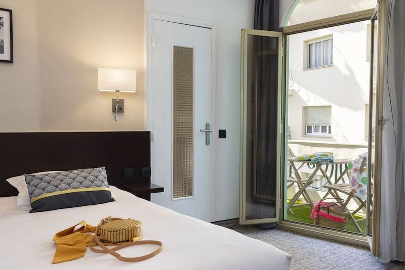 Hotel Locarno - Image 3