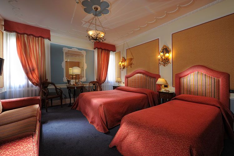 Hotel Arlecchino - Image 7