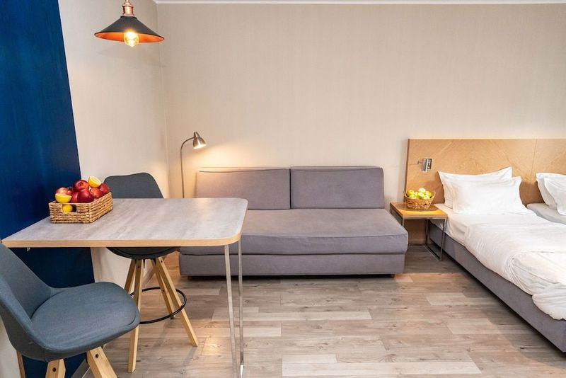 Marina Club Hotel Residence - Image 6
