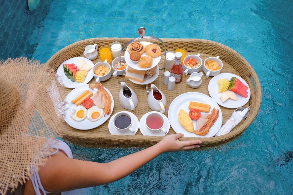 Metadee Resort & Villas - Image 2