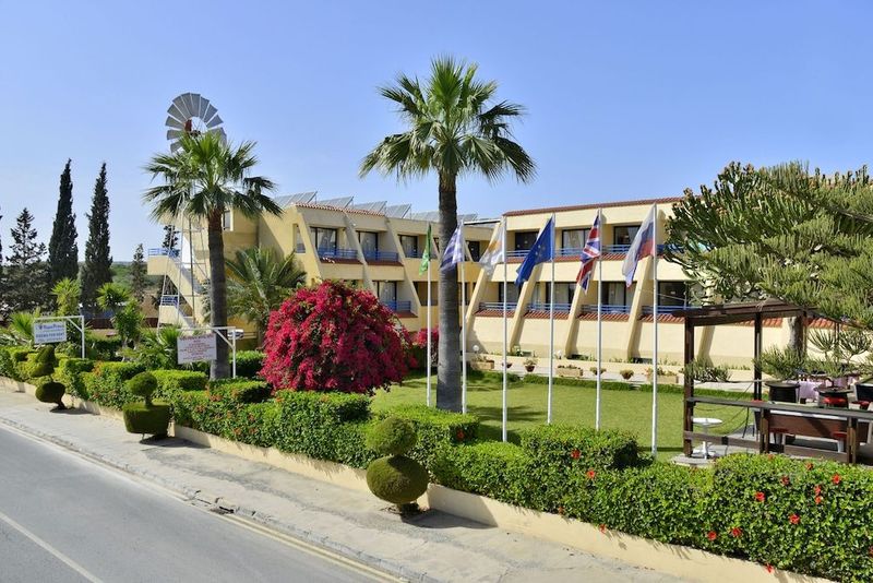 Napa Prince Hotel Apartments - Image 9