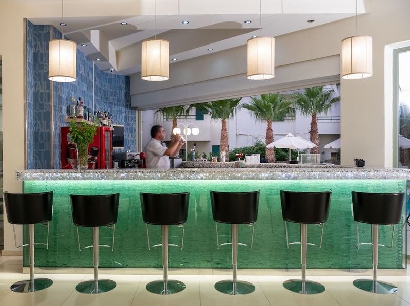 Angela Suites Boutique Hotel - Image 9
