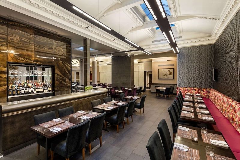 Radisson Blu Edwardian Grafton - Image 7