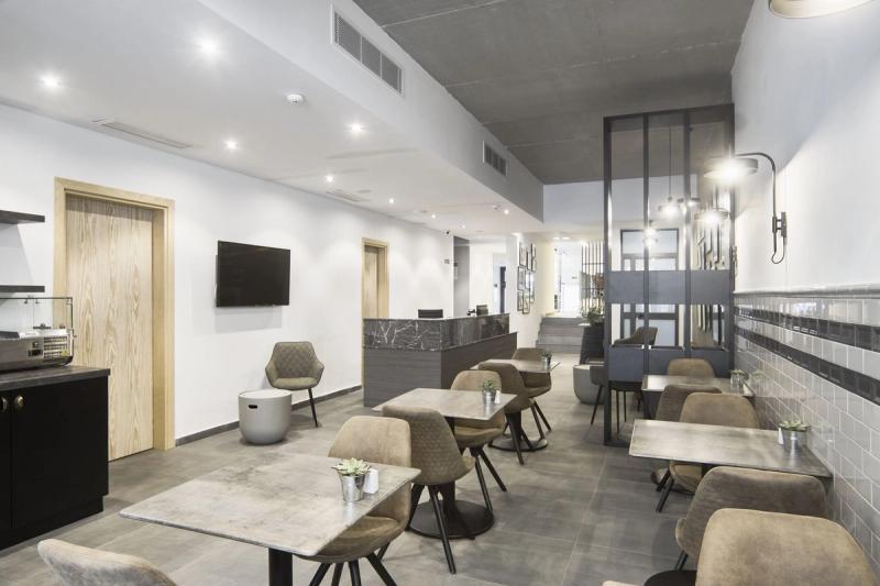 Mr. Todd Hotel - Image 8