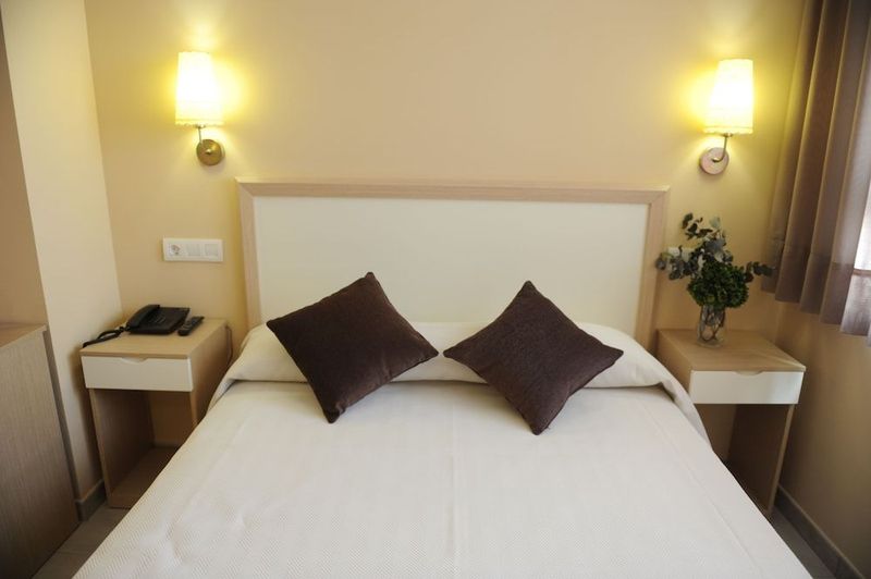 Hotel La City Mercado - Image 5
