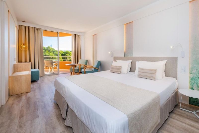 Marins Beach Club - Image 9