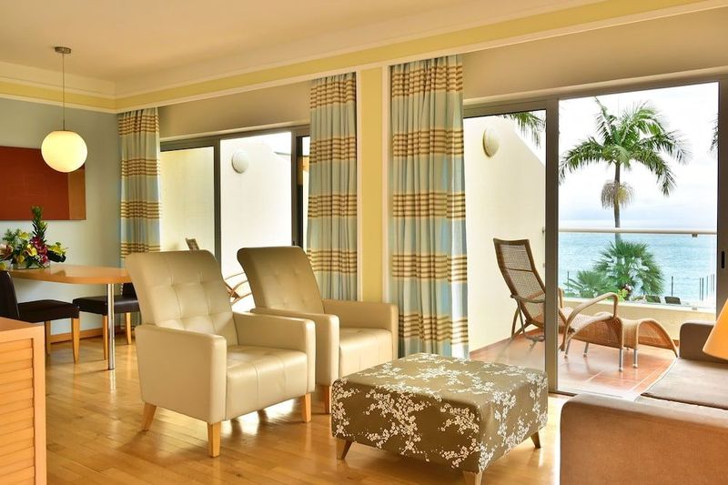 Pestana Carlton Madeira Ocean Resort Hotel - Image 6