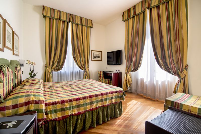 Hotel Italia - Image 3