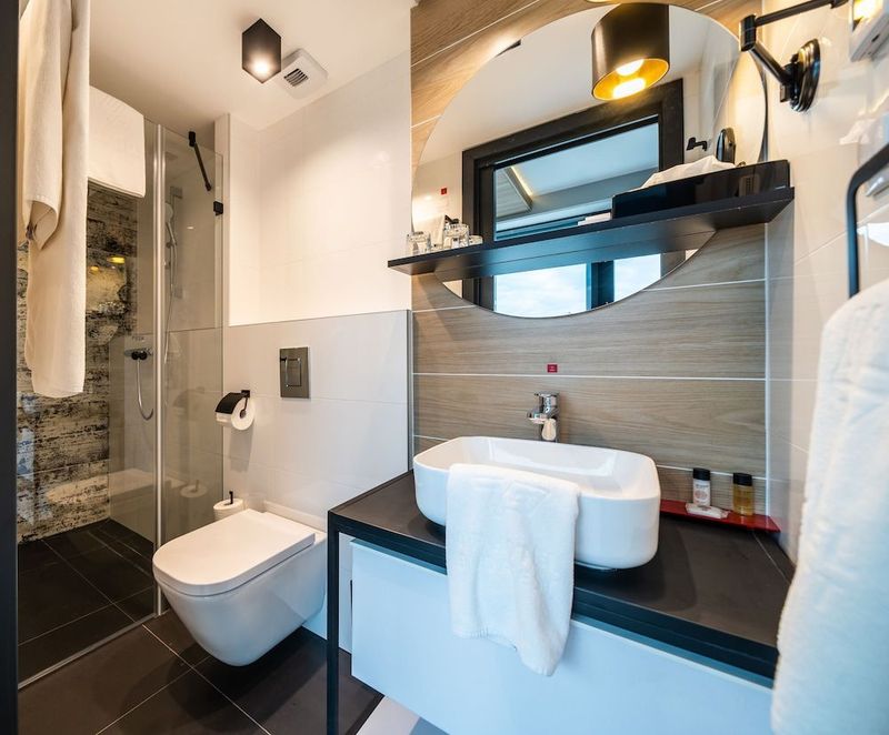 Up Hotel Budapest - Image 7