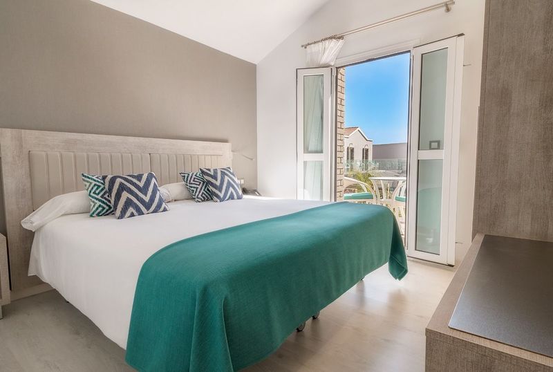 Hotel LIVVO Los Calderones - Image 3