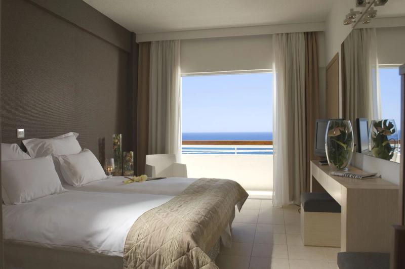 Napa Mermaid Hotel & Suites - Image 9