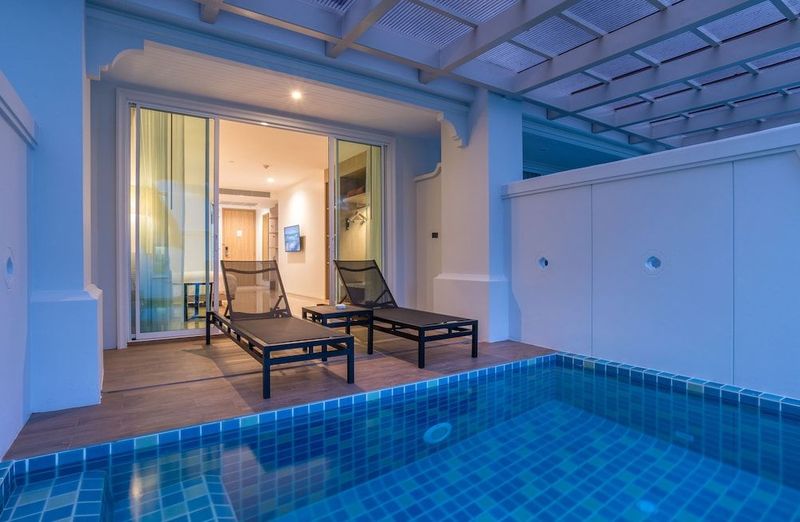 Centara Ao Nang Beach Resort & Spa - Image 9