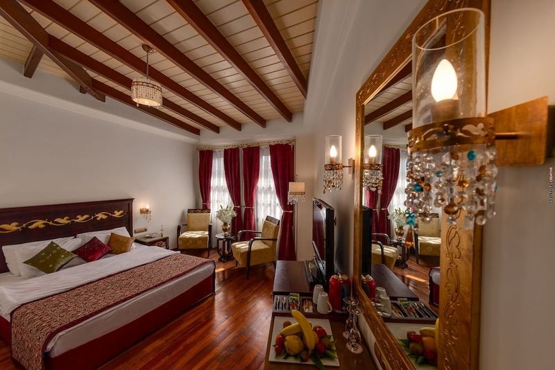 Tuvana Hotel - Image 2