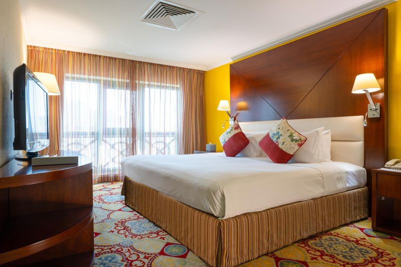Coral Dubai Deira Hotel - Image 9