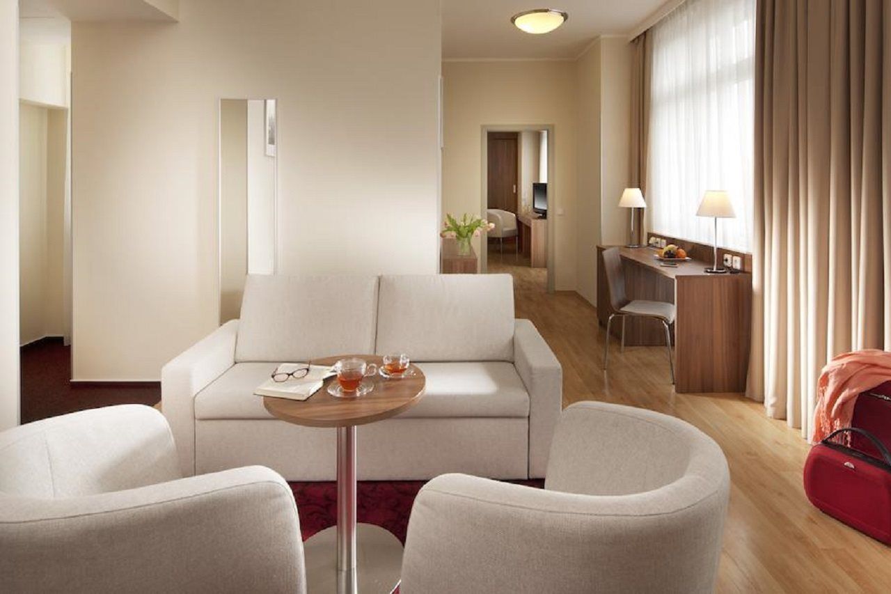 Clarion Hotel Prague Old Town - Image 10