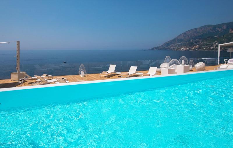Hotel Club Due Torri - Image 1