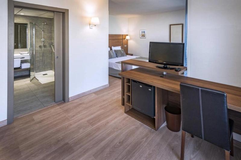 Acqua Hotel Salou - Image 9