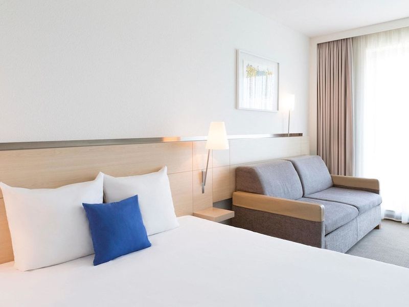 Novotel Berlin Mitte - Image 4