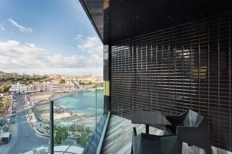 H Hotel & SPA