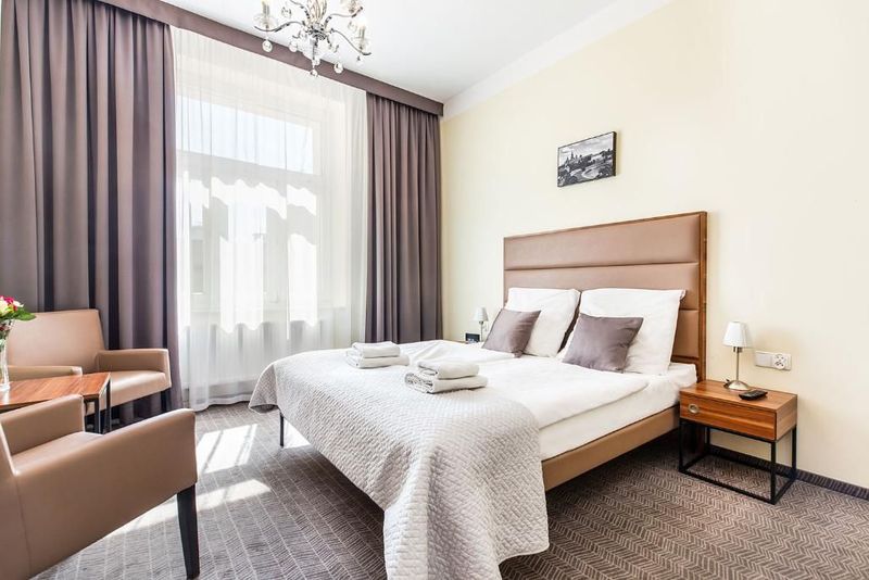 Aparthotel Old Town - Image 8