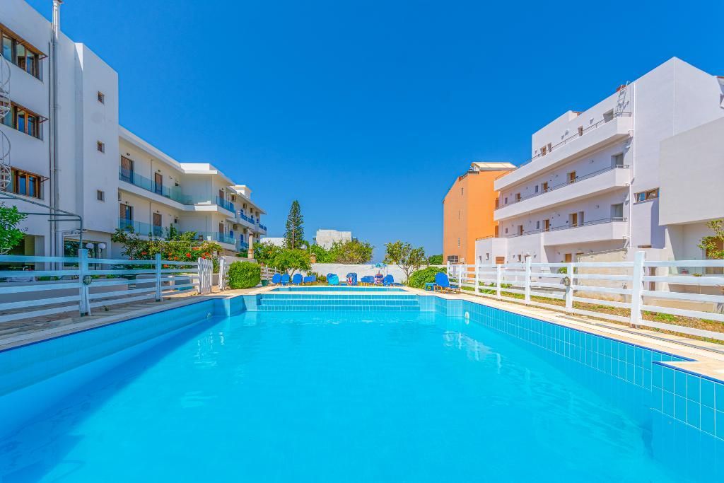 Hotel med pool i Hersonissos