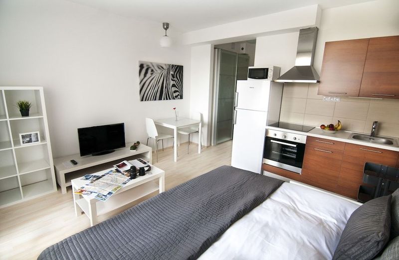 Corvin Center Suites - Image 4