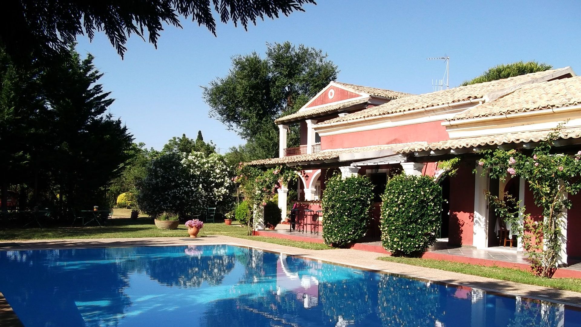 Villa de Loulia Hotel - Image 4