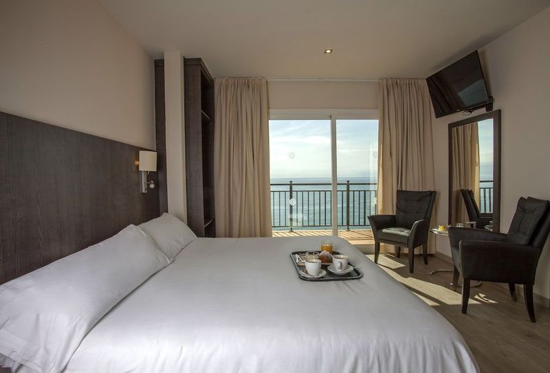 Hotel Horitzo by Pierre & Vacances - Image 3