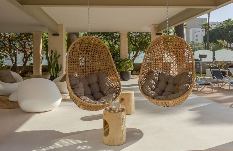 Marins Beach Club - Image 8