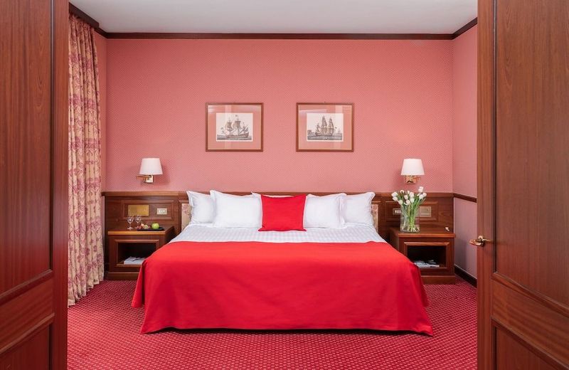 Leonardo Hotel Milan City Center - Image 4